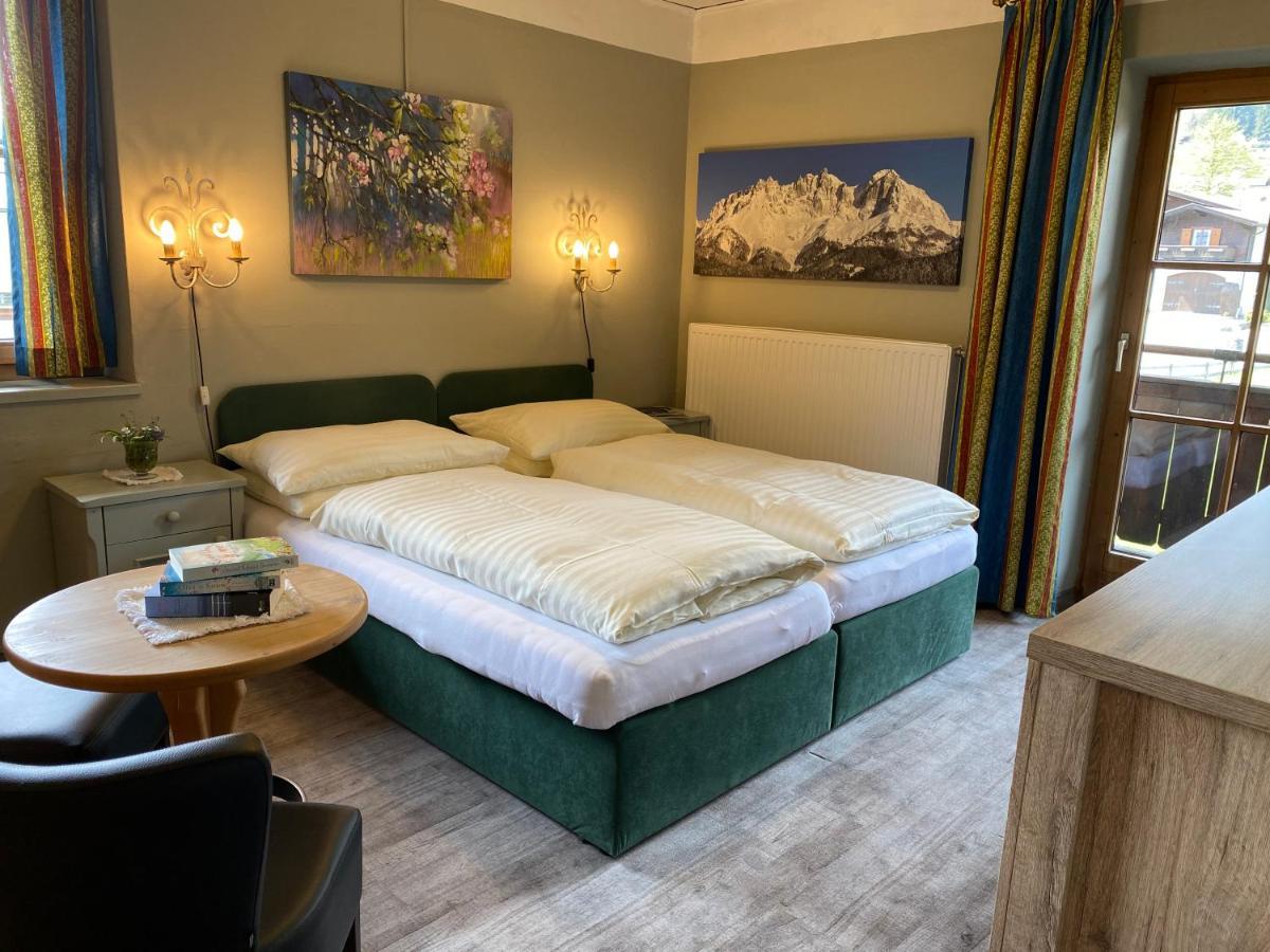 Hotel Edelweiss Kitzbuehel エクステリア 写真