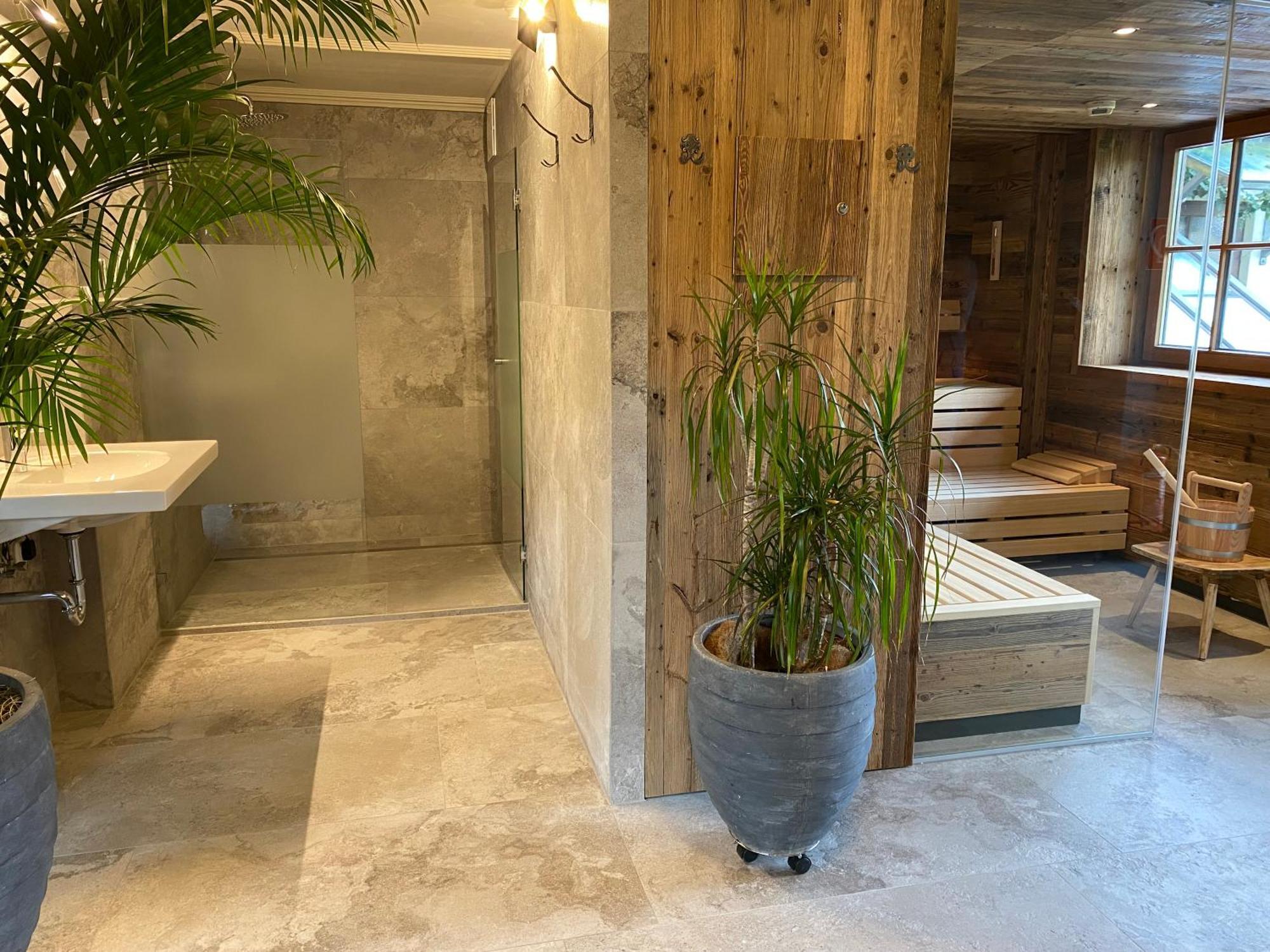 Hotel Edelweiss Kitzbuehel エクステリア 写真